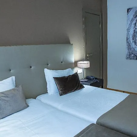 Grao Vasco - Historic And 4*