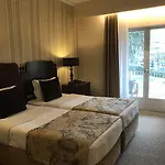 Grao Vasco - Historic And 4*