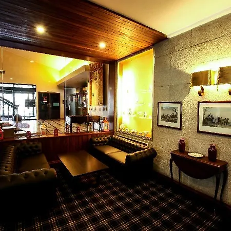 Grao Vasco - Historic And Hotel 4*
