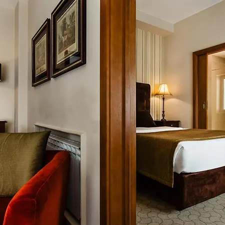 Grao Vasco - Historic And 4*