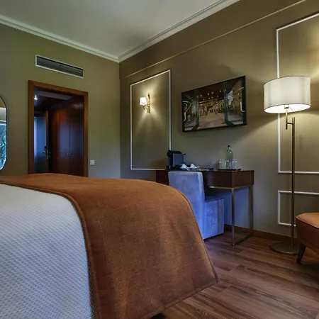 Hotel Grao Vasco - Historic And 4*