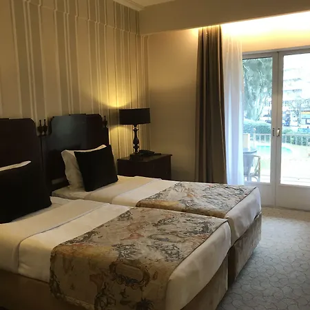 Grao Vasco - Historic And 4*