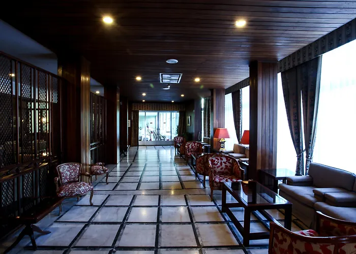 Hotel Grao Vasco - Historic And 4*