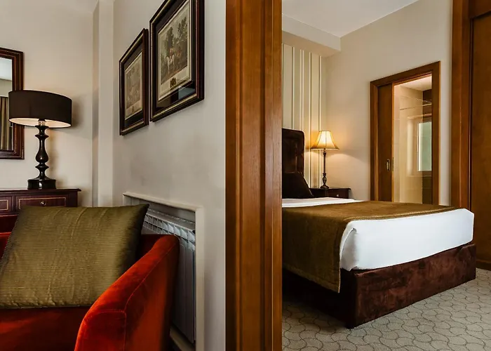 Grao Vasco - Historic And 4*