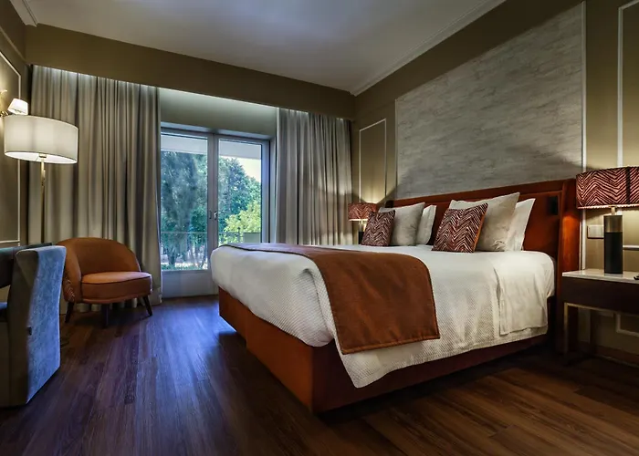 Grao Vasco - Historic And Hotel