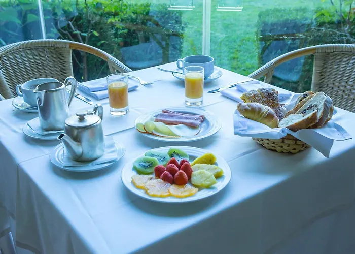 Grao Vasco - Historic And Hotel 4*